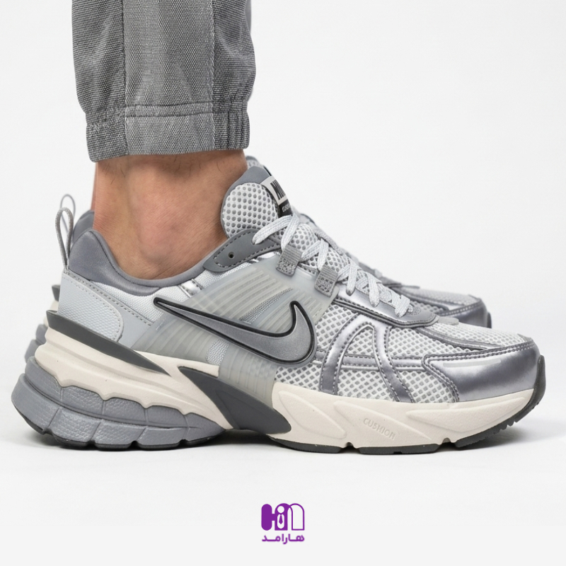 کتونی نایک وی تو کی ران طوسی نقره ای ( Nike V2K Run ) کتونی نایک وی تو کی ران طوسی نقره ای ( Nike V2K Run )