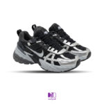 کتونی نایک وی تو کی ران مشکی نقره ای ( Nike V2K Run )