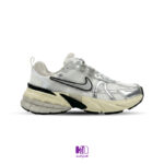 کتونی نایک وی تو کی ران نقره ای سفید ( Nike V2K Run )
