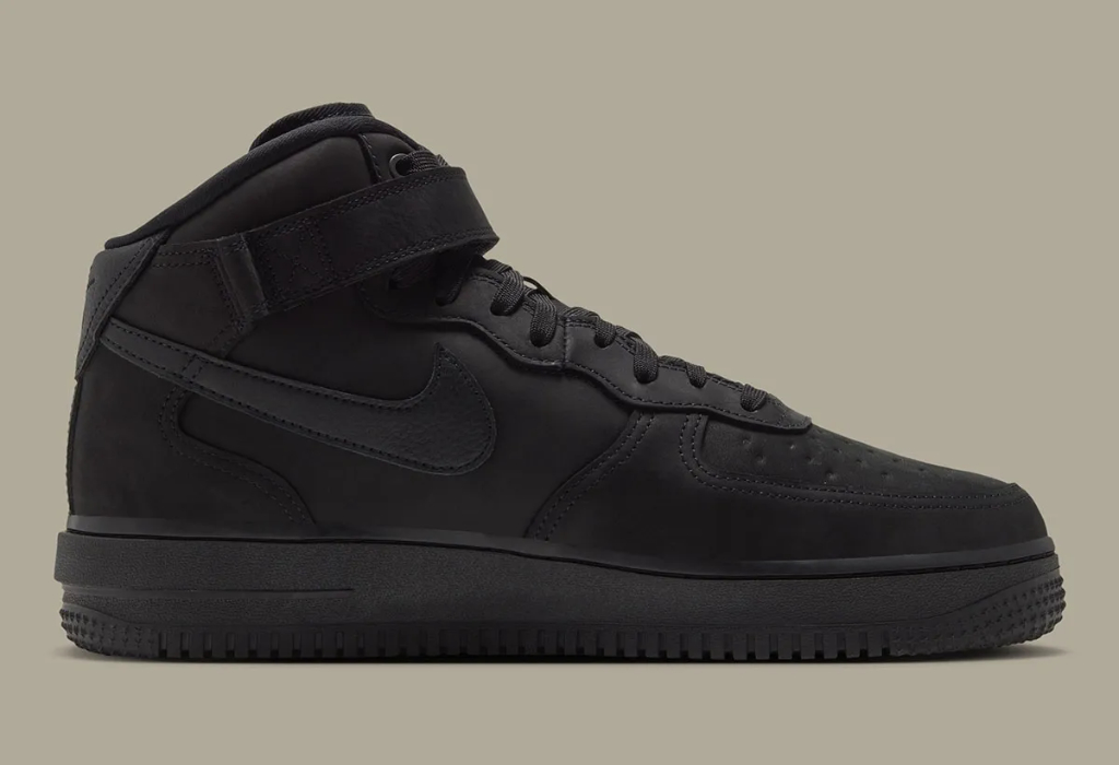 Nike Air Force 1 Mid GTX Vibram