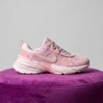کتونی نایک وی تو کی ران صورتی (HJ5269-600) (Nike V2K Run Pink Foam Arctic Pink)