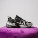 کتونی نایک وی تو کی ران مشکی نقره ای (FD0736-005) (Nike V2K Run Black Metallic Silver)